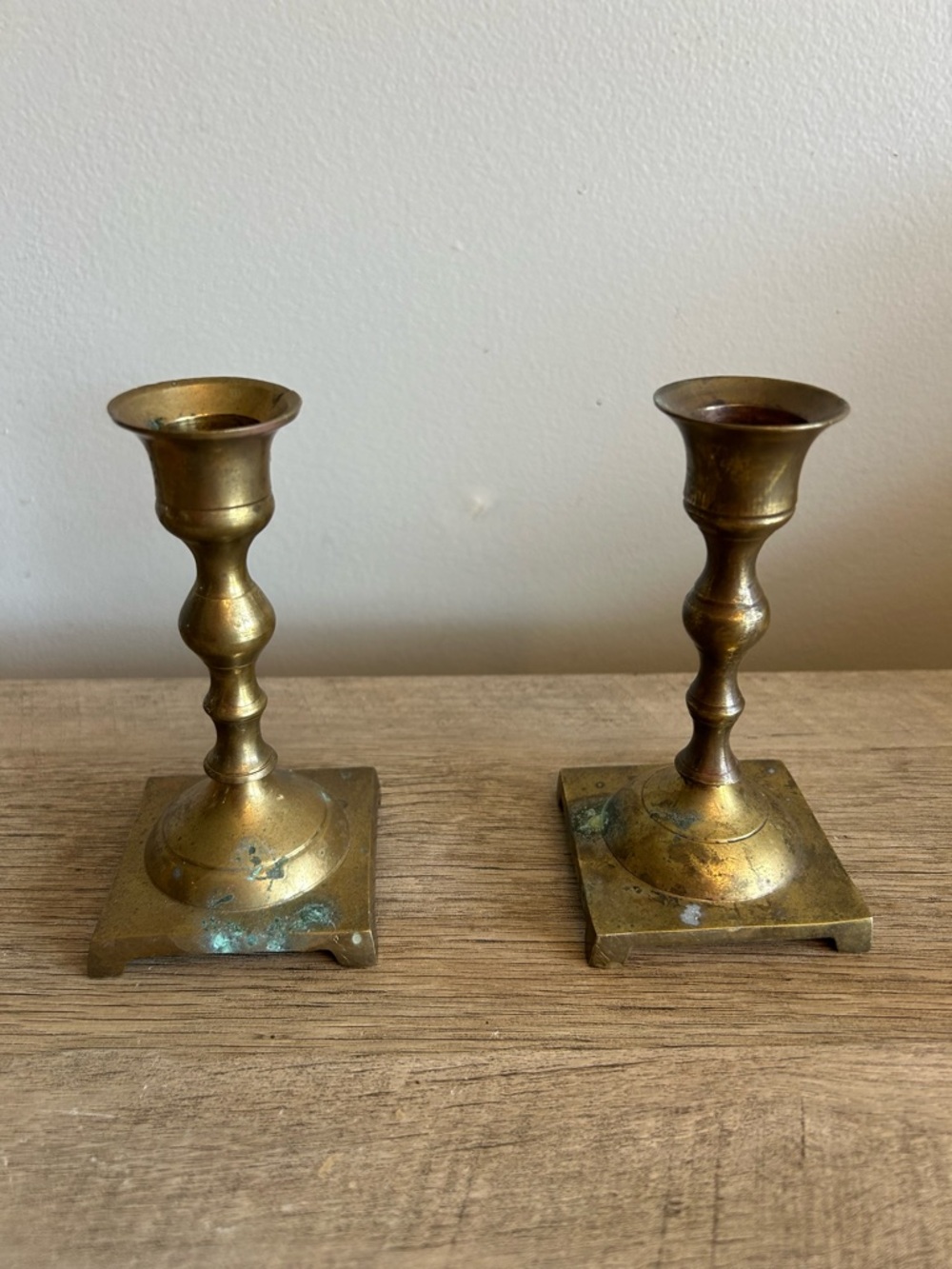 2 Vtg Antique Colonial Style Brass  Taper Candlestick Candle Holder Patina
